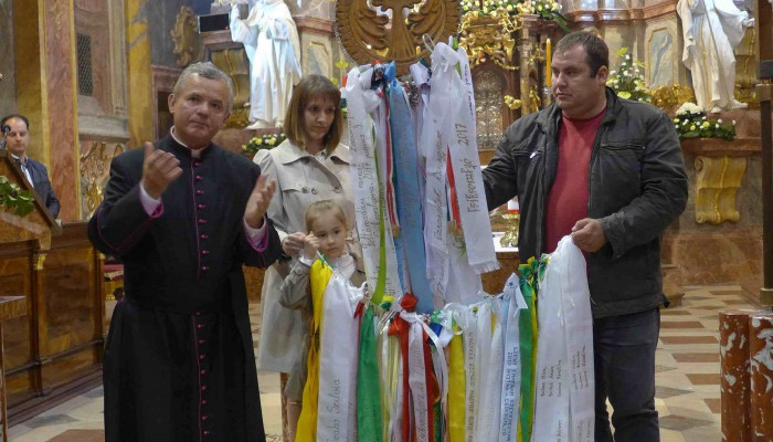 Szent László-évi Feltámadási menet- május 7.